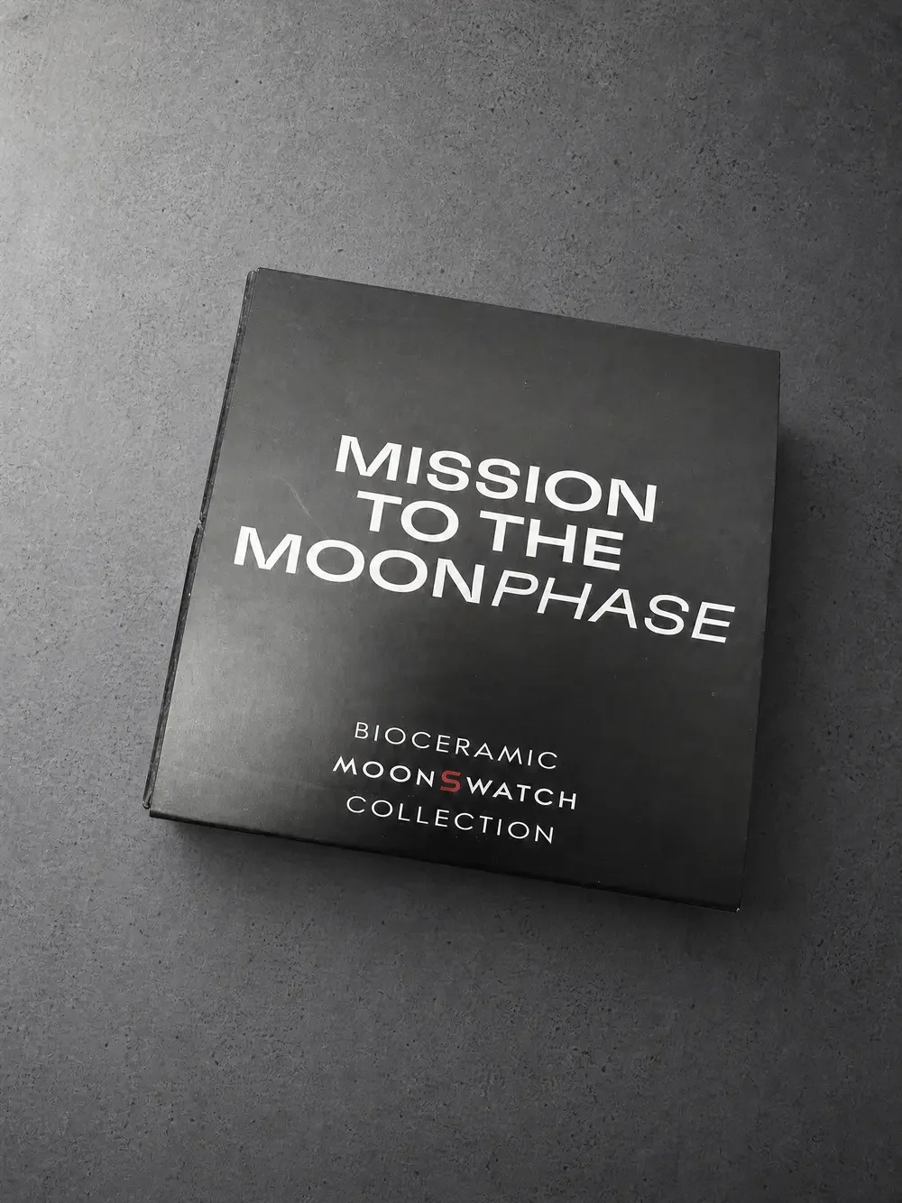OMEGA x Swatch MISSION TO THE MOONPHASE NEW MOON – Black Bioceramic Snoopy Watch
